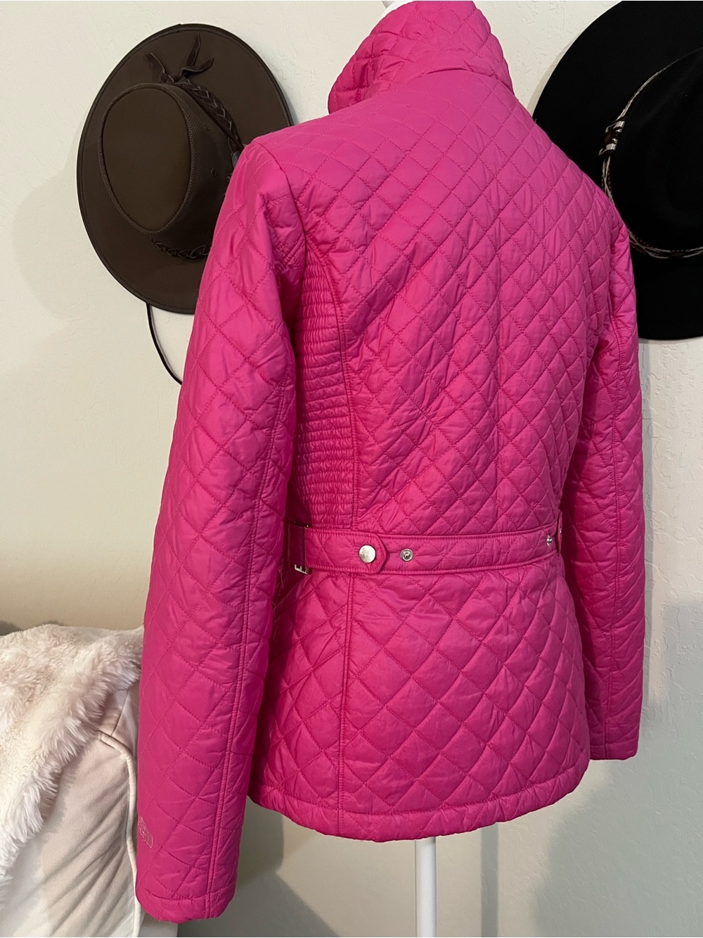 The North Face Women's Quilted Hot Pink Zip Jacket M - Picture 3 of 16